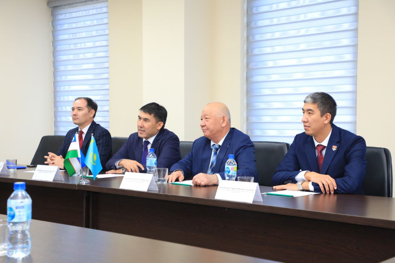 Toshkent arxitektura-qurilish universitetida Janubiy Qozog‘iston universiteti delegatsiyasi bilan uchrashuv o‘tkazdi